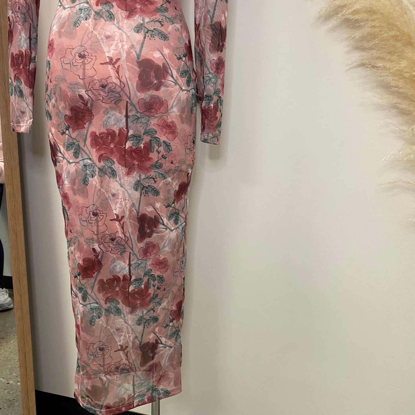 Mia Dress-Rose