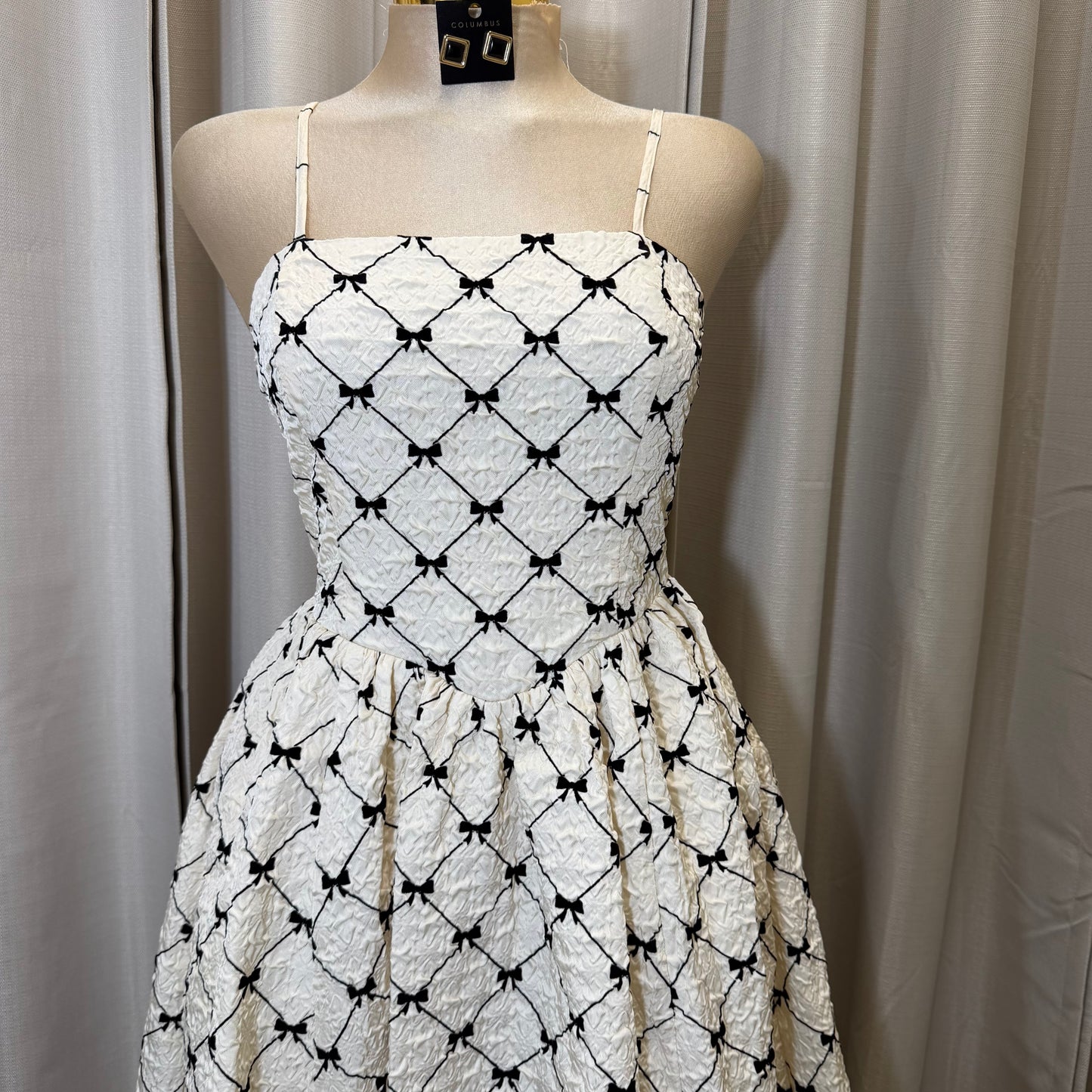 Bow print square neck Maxi Dress with pockets -Black/white