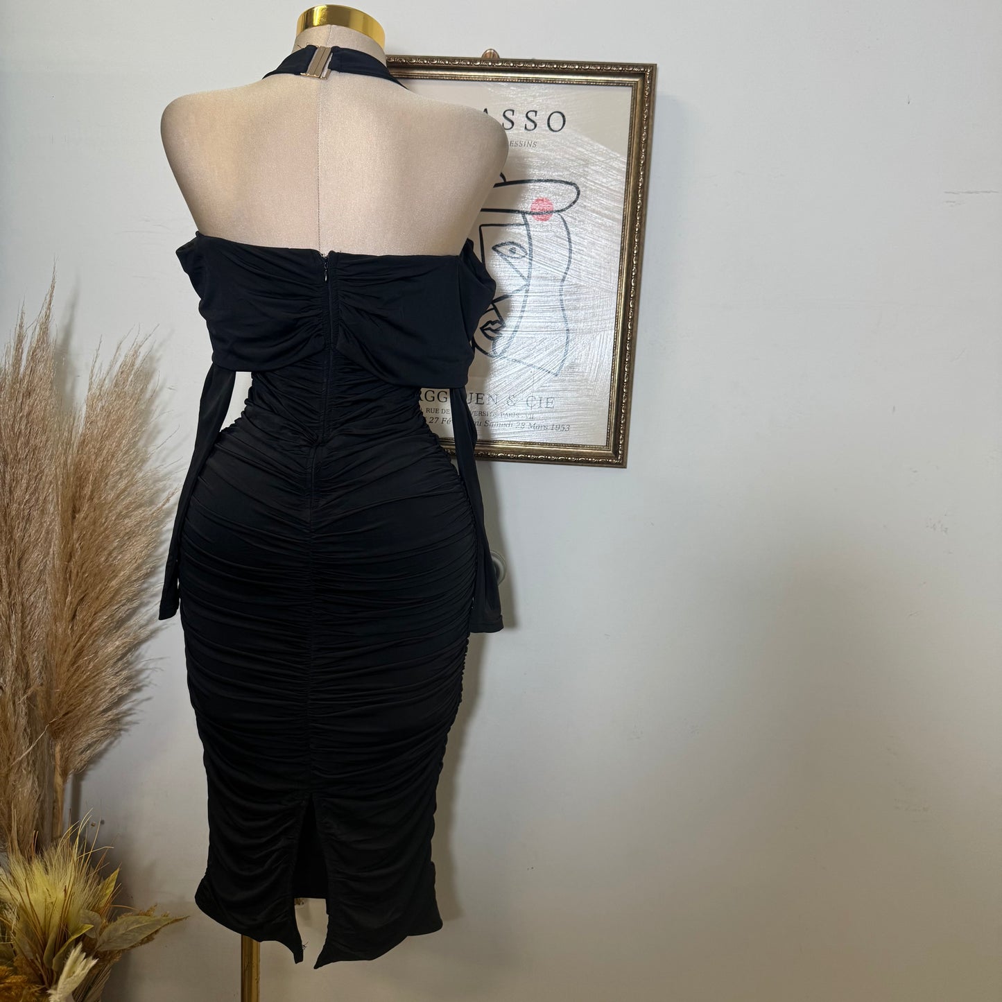 Off shoulder Long Sleeve Halter Midi Dress-Black