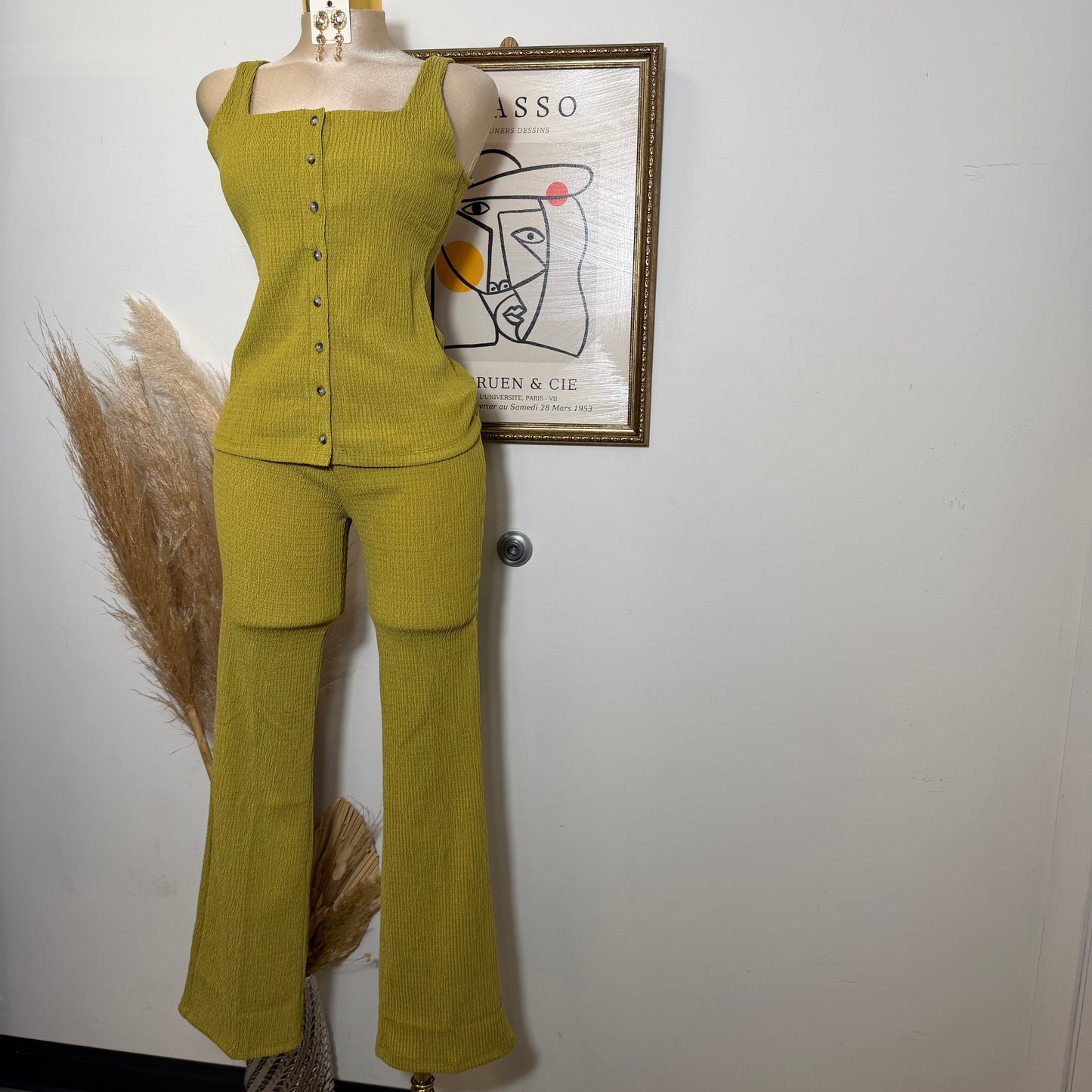 Square neck Vest & Flare Pant set-Green Olive