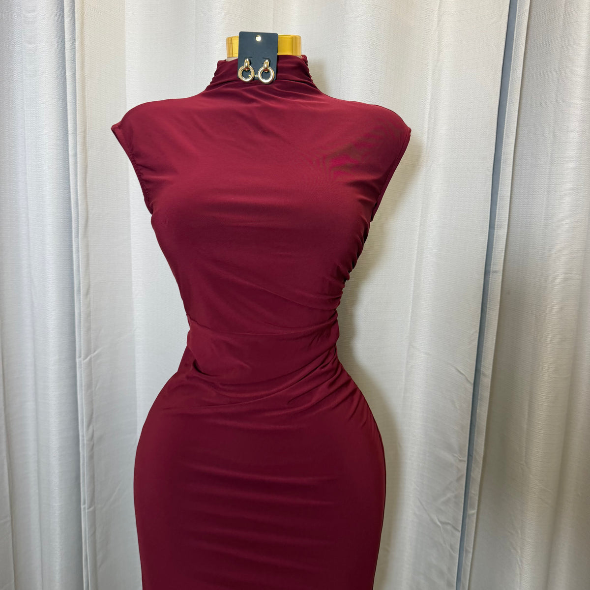 Solid Shirring Midi Dress-Burgundy
