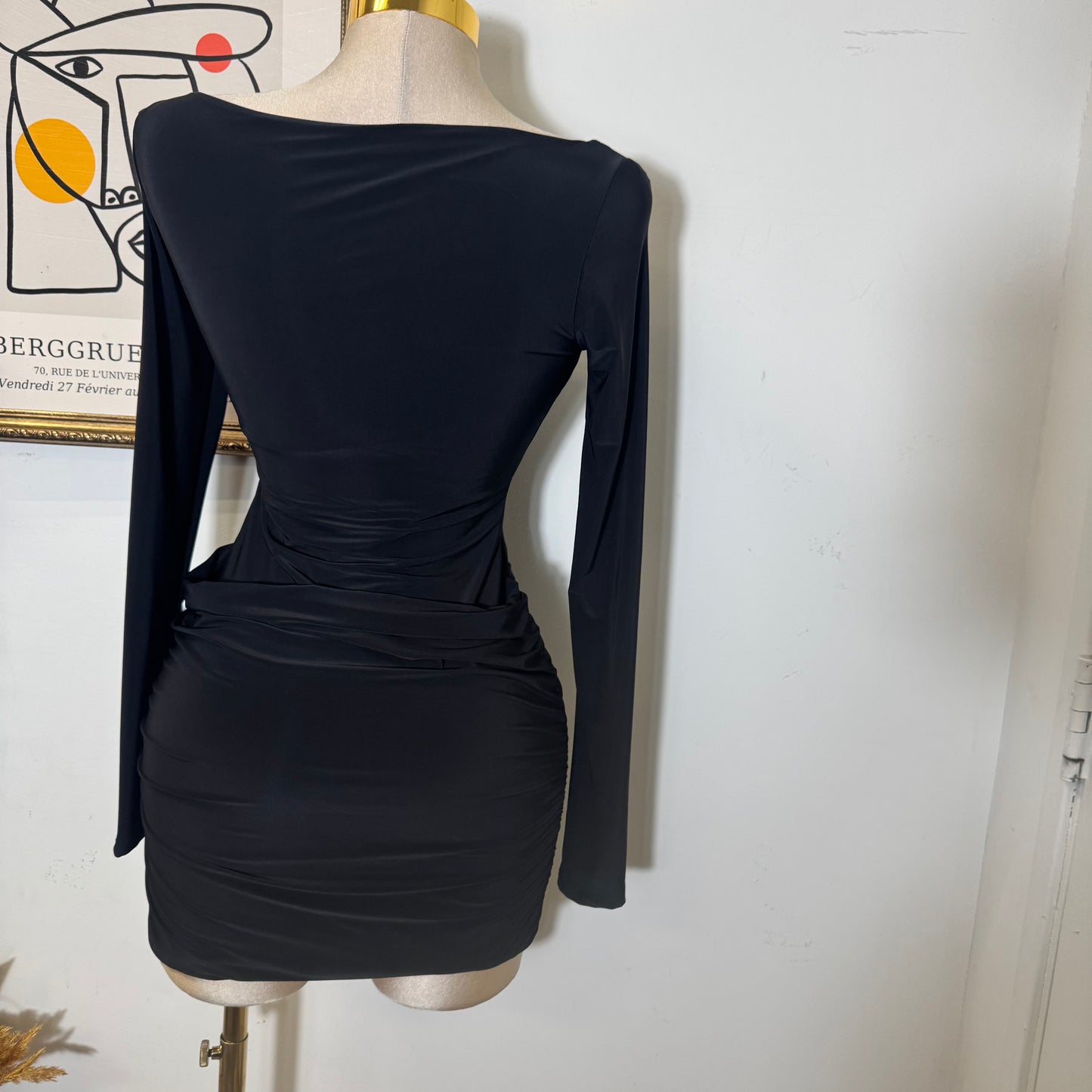 Long Sleeve Ruched Mini Dress-Black