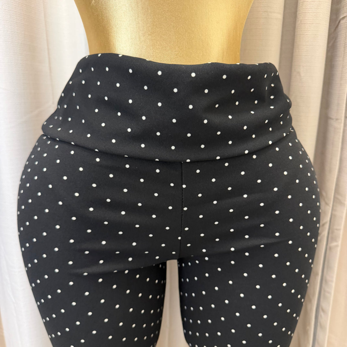 PL-Capri Polka Dot-Black/White
