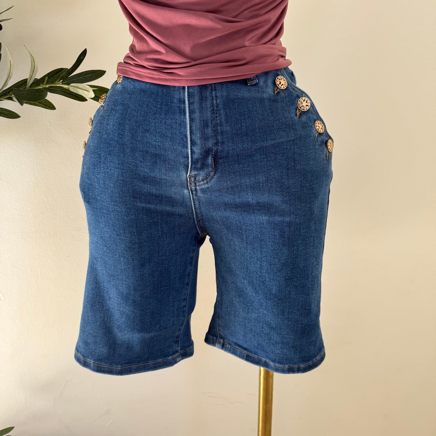 High Waisted bermuda with Button on the side-Denim Blue