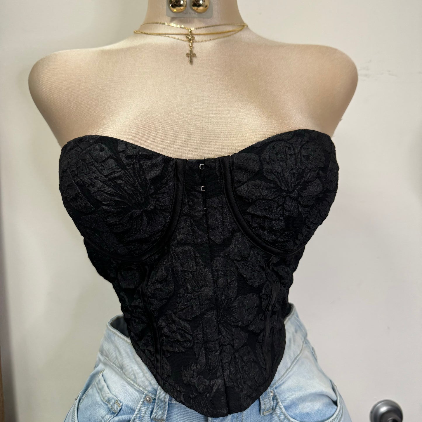 Floral Jacquard Knit Corset Top-Black