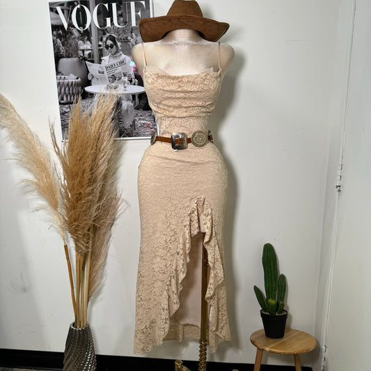 Corazón Mágico Lace Dress-Beige