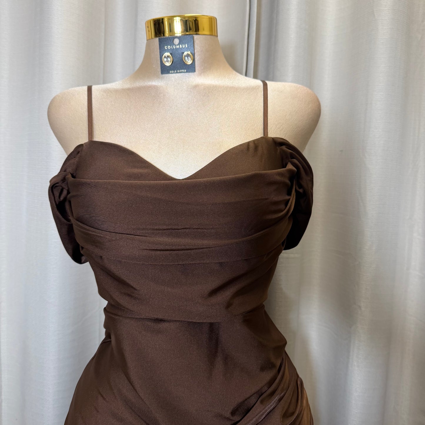Off Shoulder Midi Dress-Brown