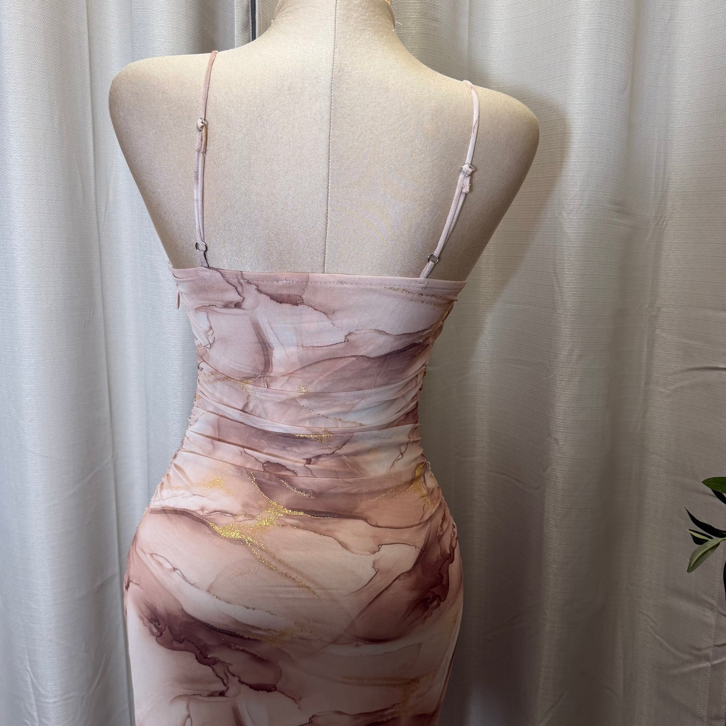 SLEEVELESS COWL DRESS-Brown