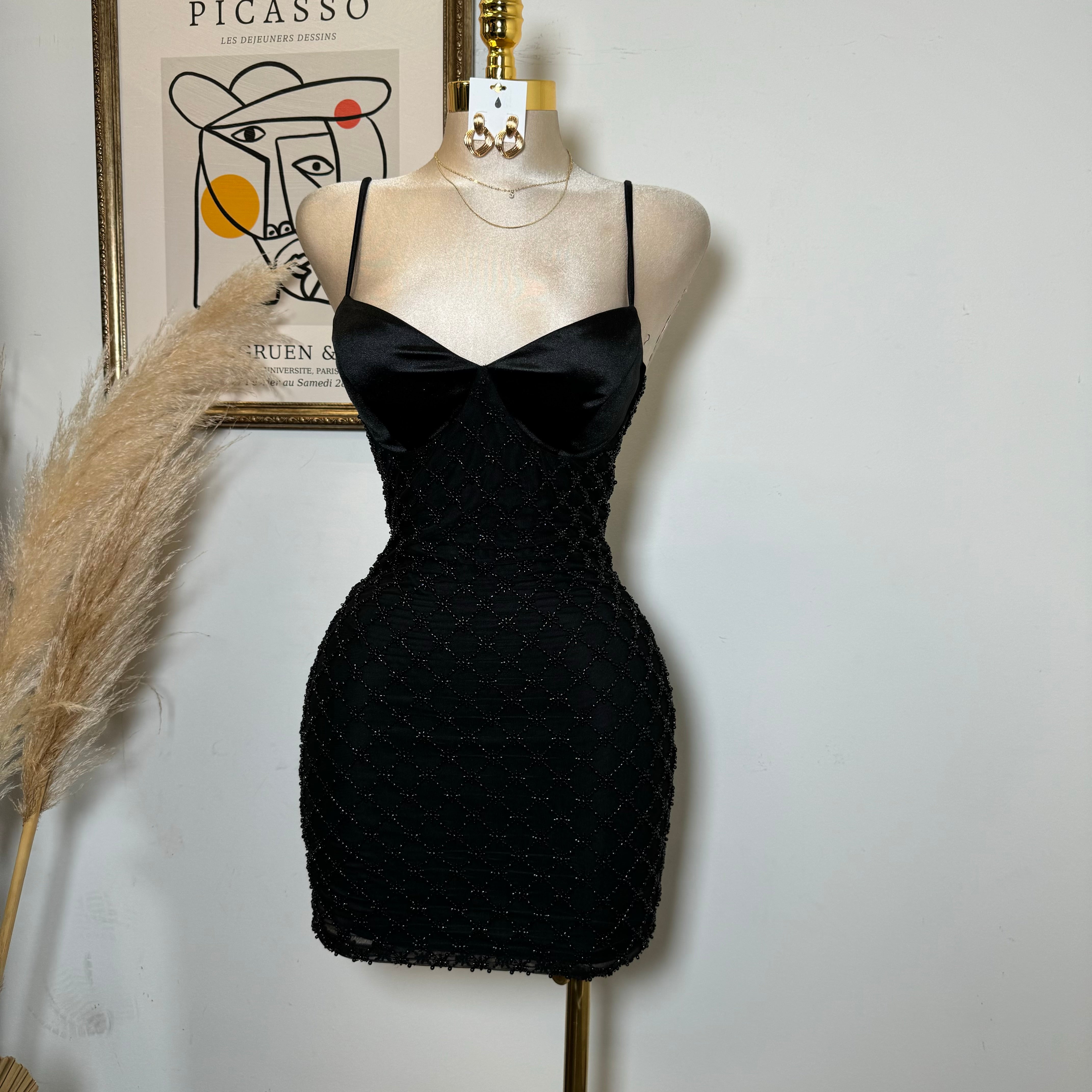 Diamond Pattern bead Dress-Black – M & S FASHION