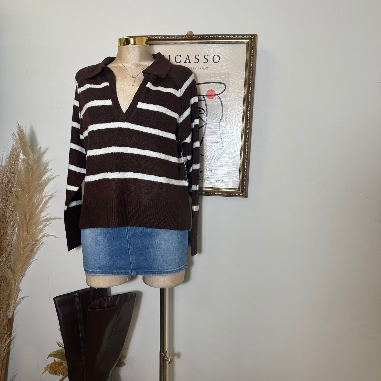 V Neck Stripe Polo Sweater-Brown