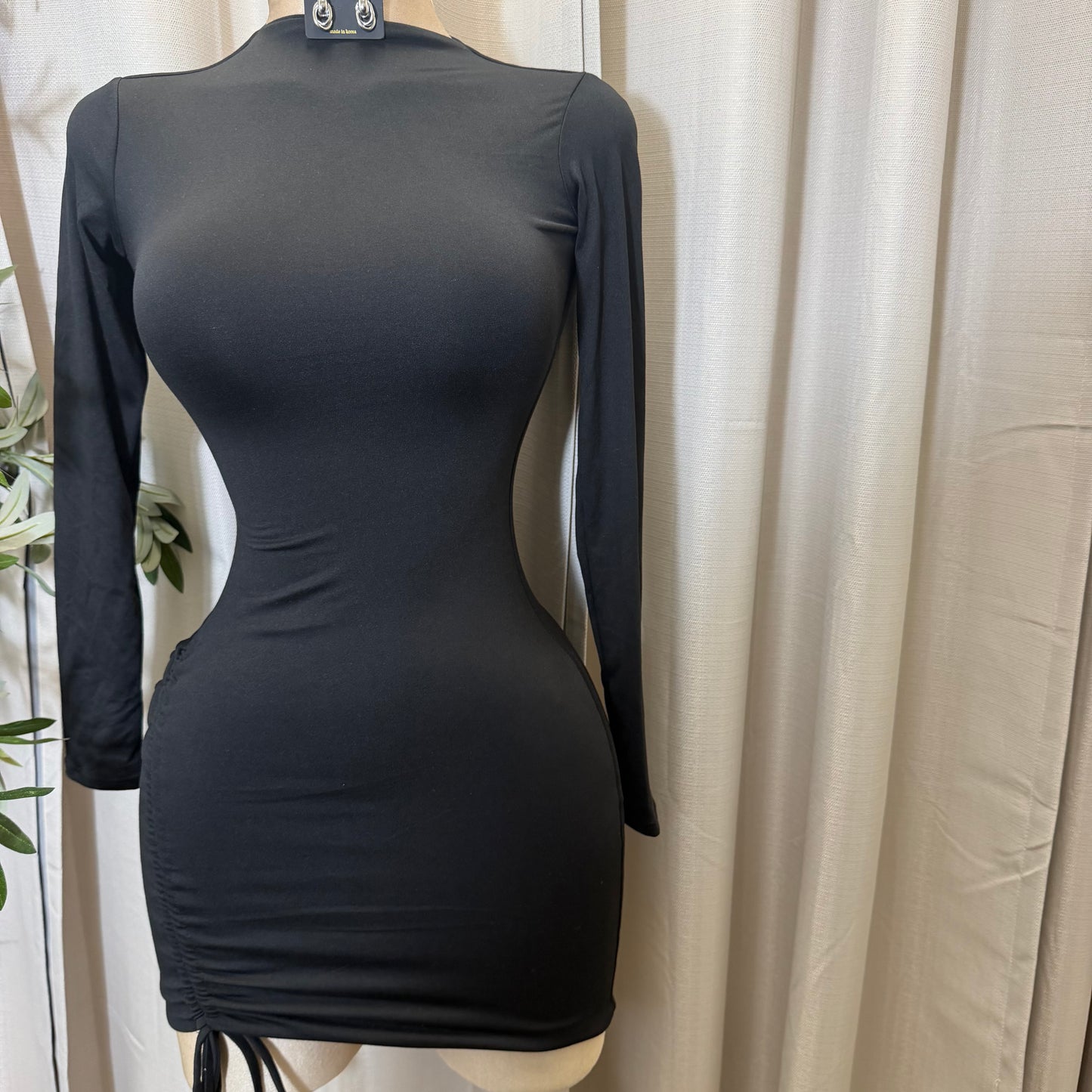 Long Sleeve Double Layered Dress-Black