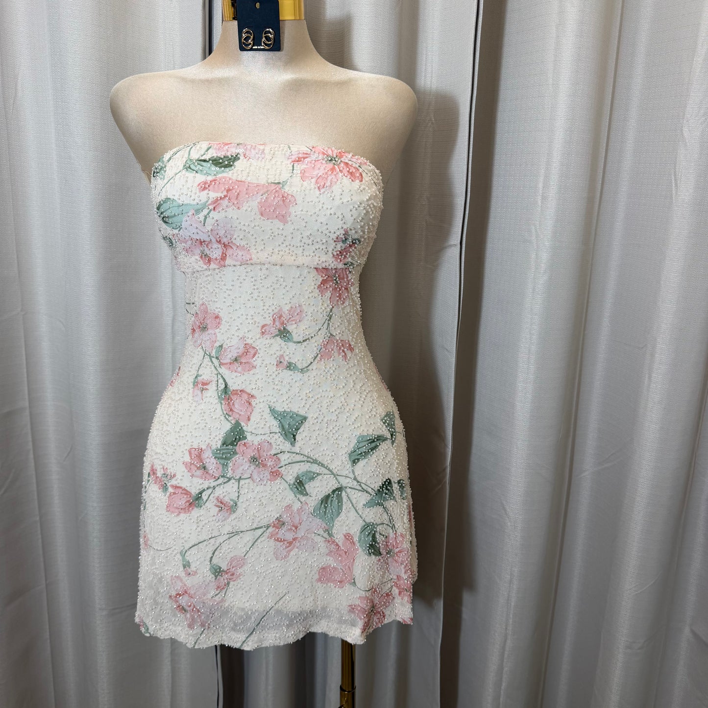 Mesh Floral Strapless with Beads Dress-Cream