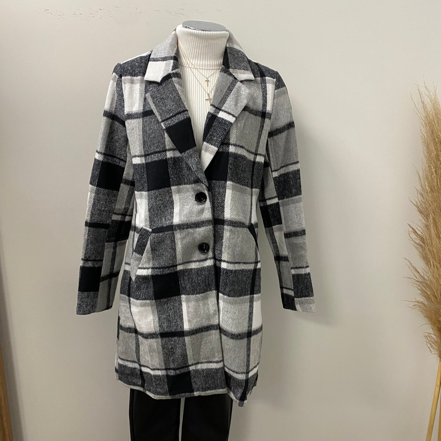 Aldina Coat -Black/White