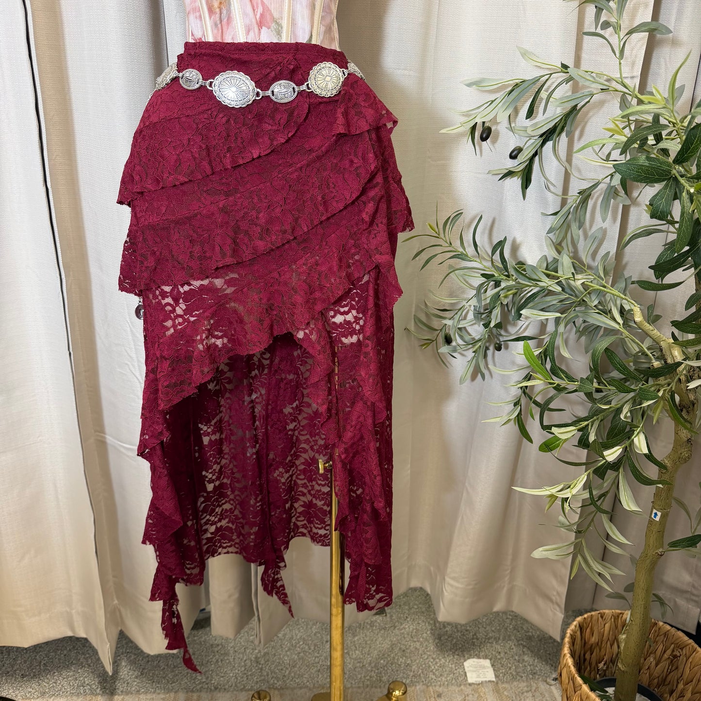 Asymmetrical Lace Under Short Maxi Skirt-Burgundy