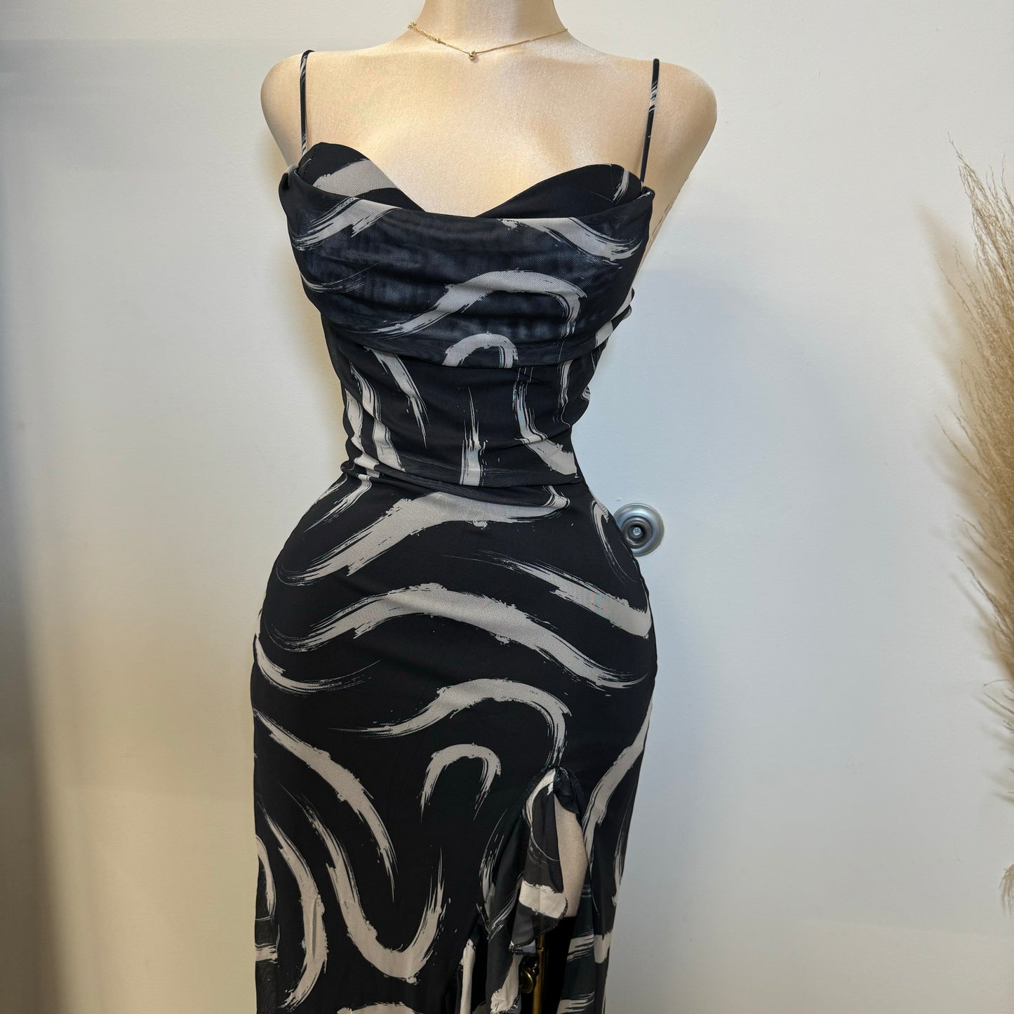 Mismaloya Dress-Black/White