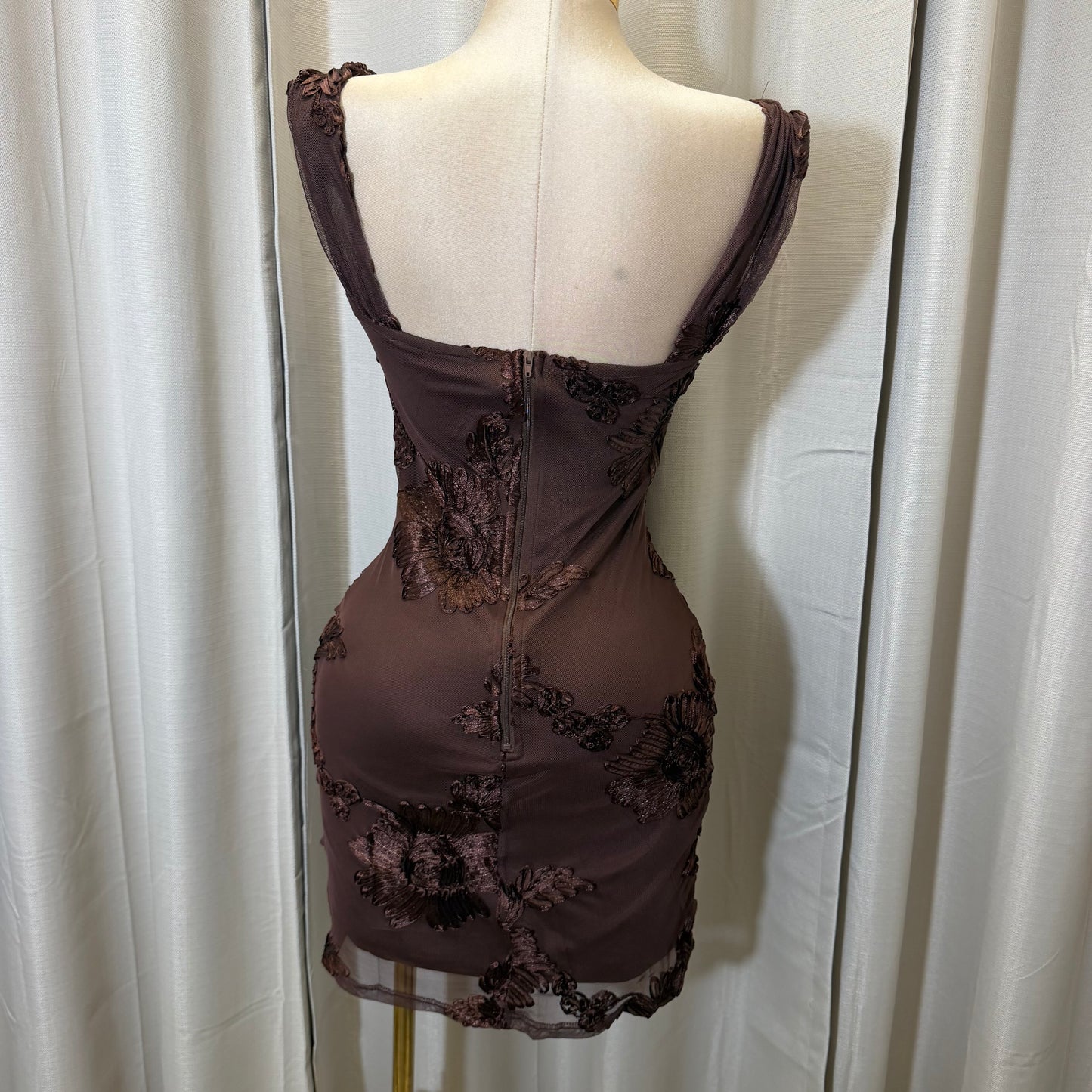 Romantic Off-Shoulder Floral Mesh Dress-Brown