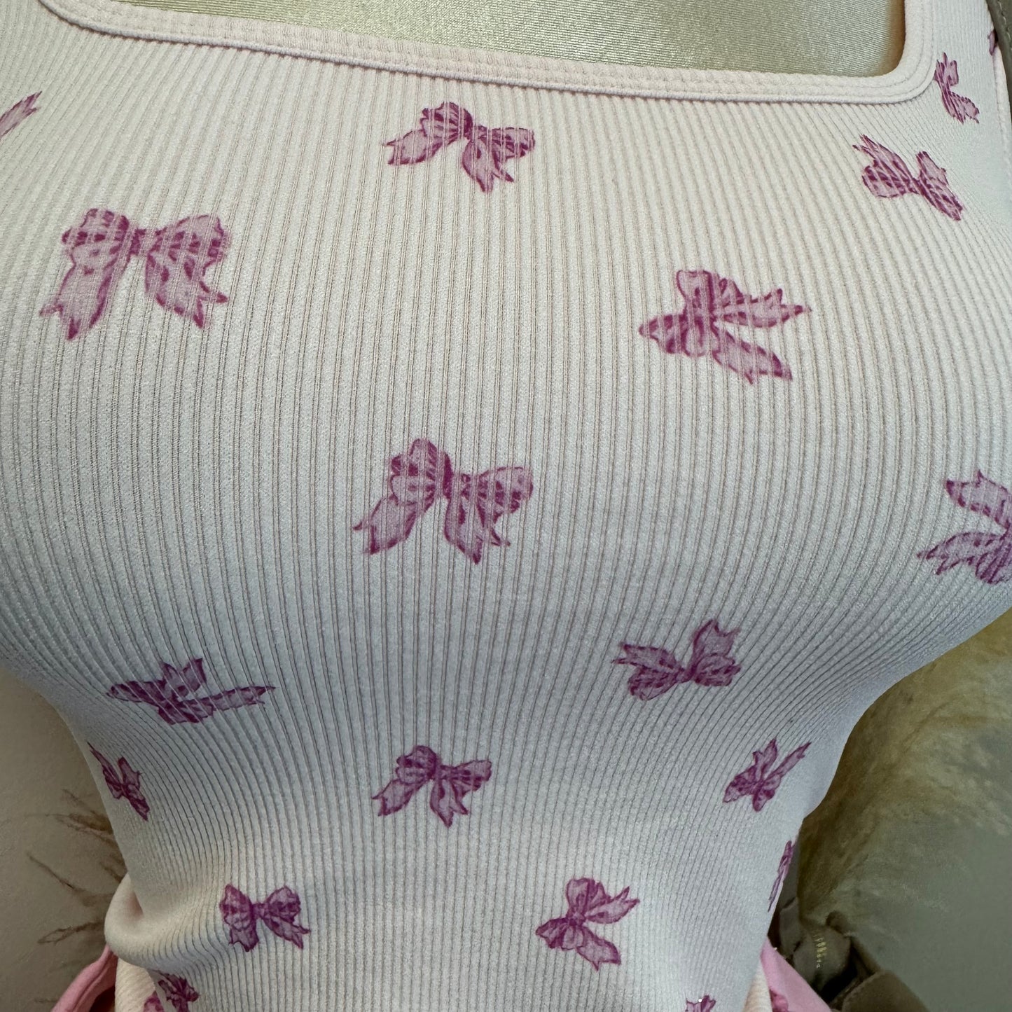 Bow Square Basic Top-Pink