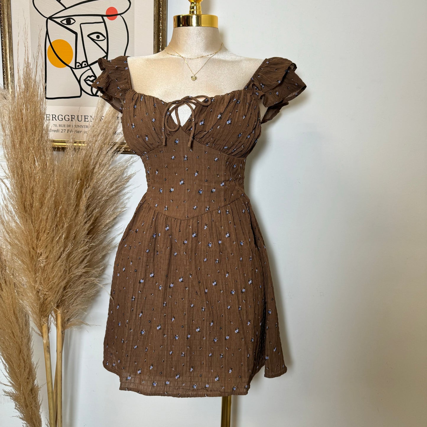 Ruffle Sleeve Mini Dress-Brown