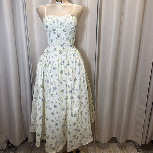 Floral Sleeveless spaghetti strap sweetheart neck fit and Flare Dress-Ivory/Blue