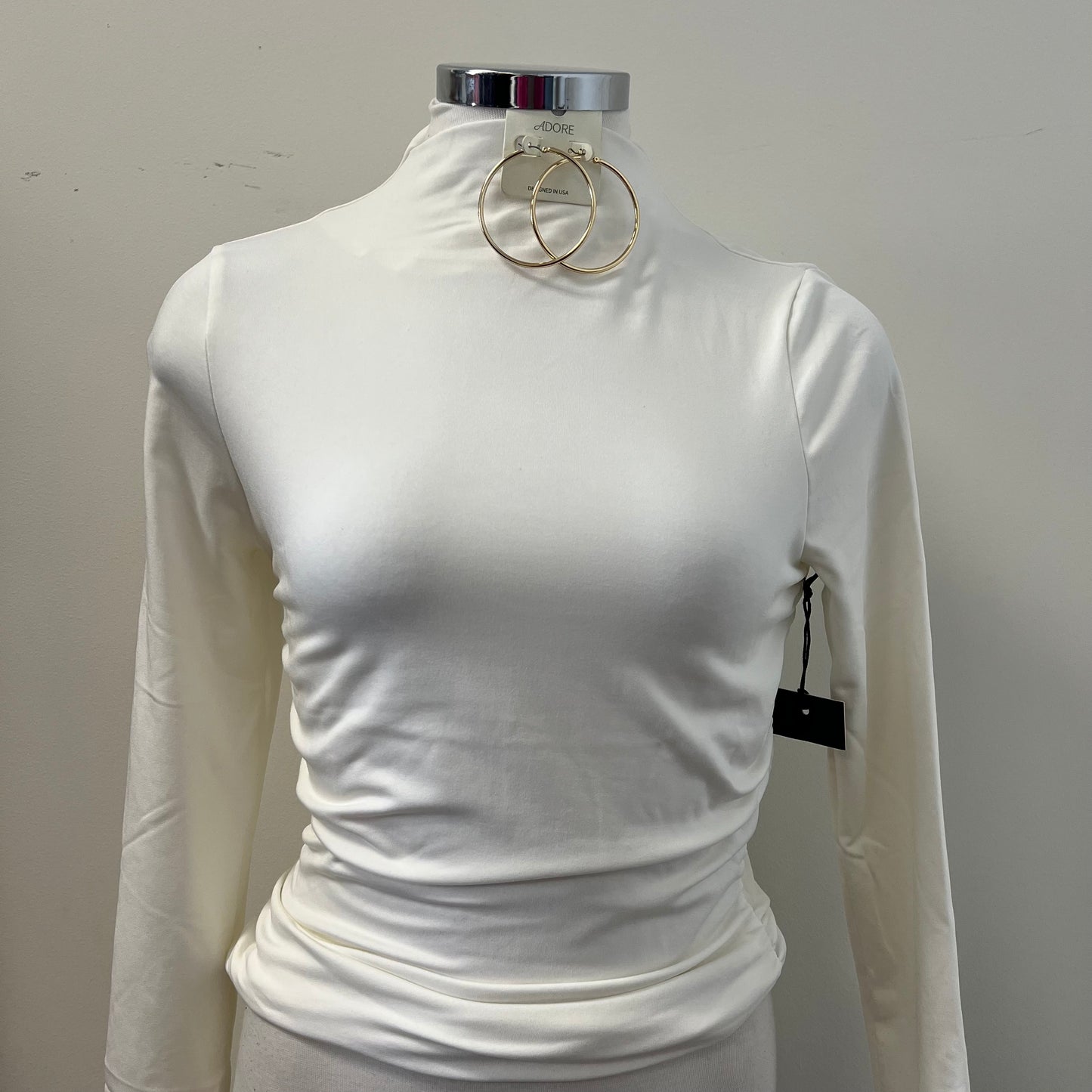 Julie Turtle Neck-White