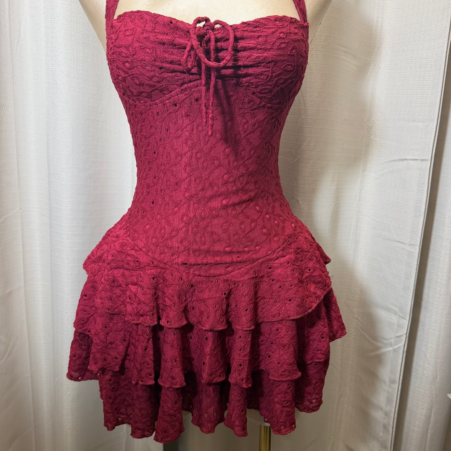 Eyelet halter neck Tiered Ruffle Mini Dress-Burgundy