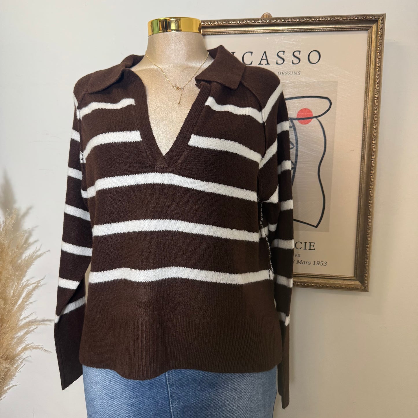 V Neck Stripe Polo Sweater-Brown