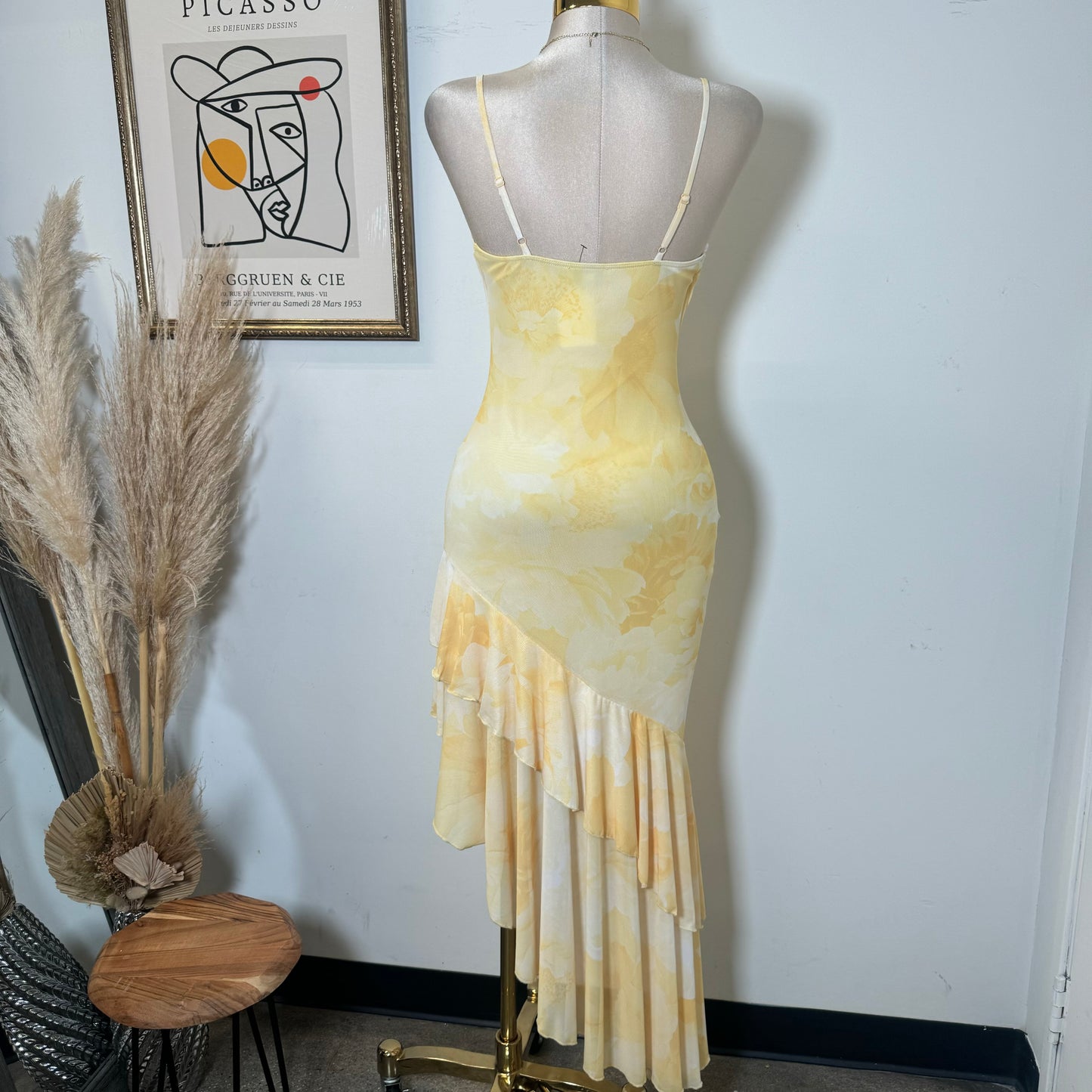 Solecito Open Slit Dress-Yellow