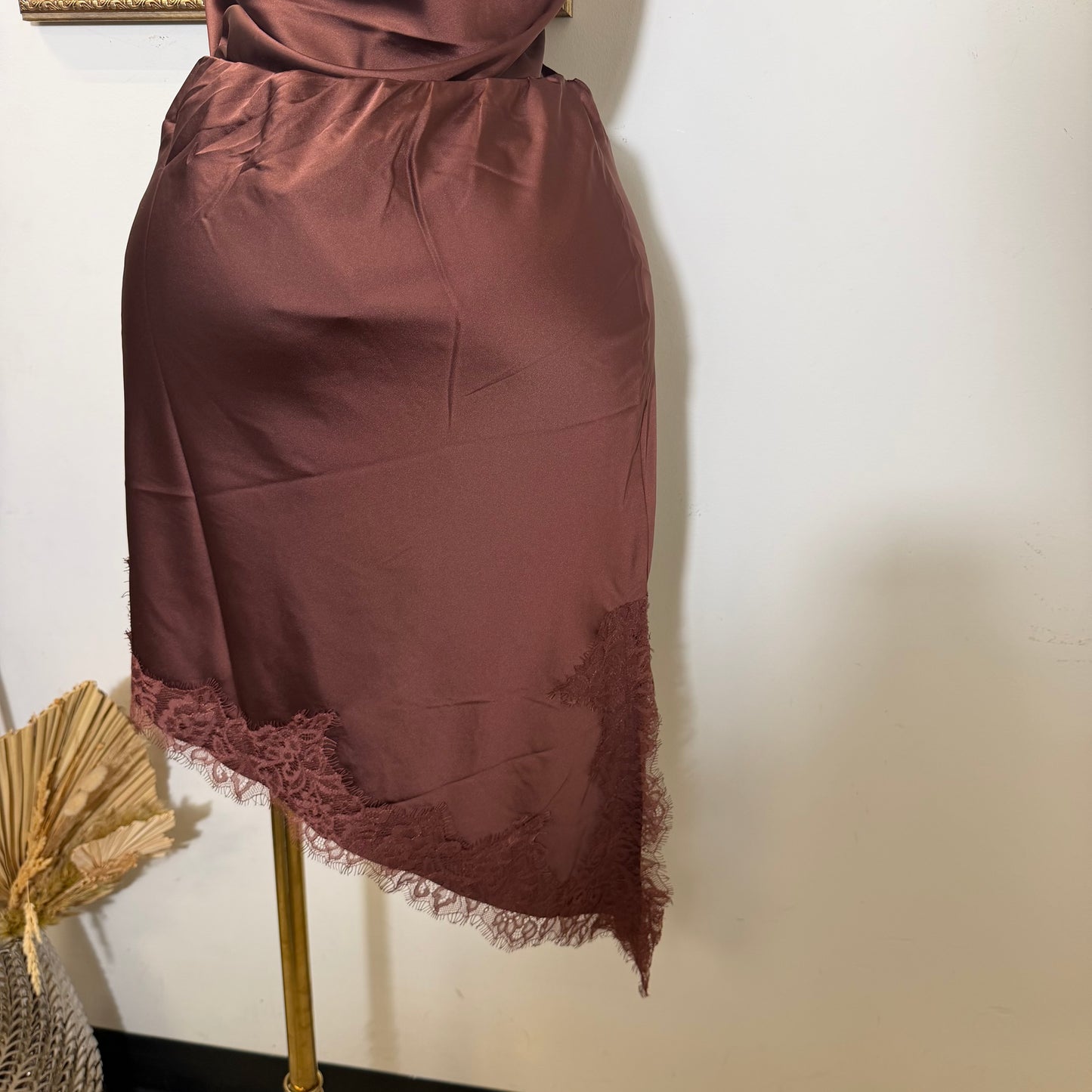 Asymmetrical lace trim midi Skirt-brown