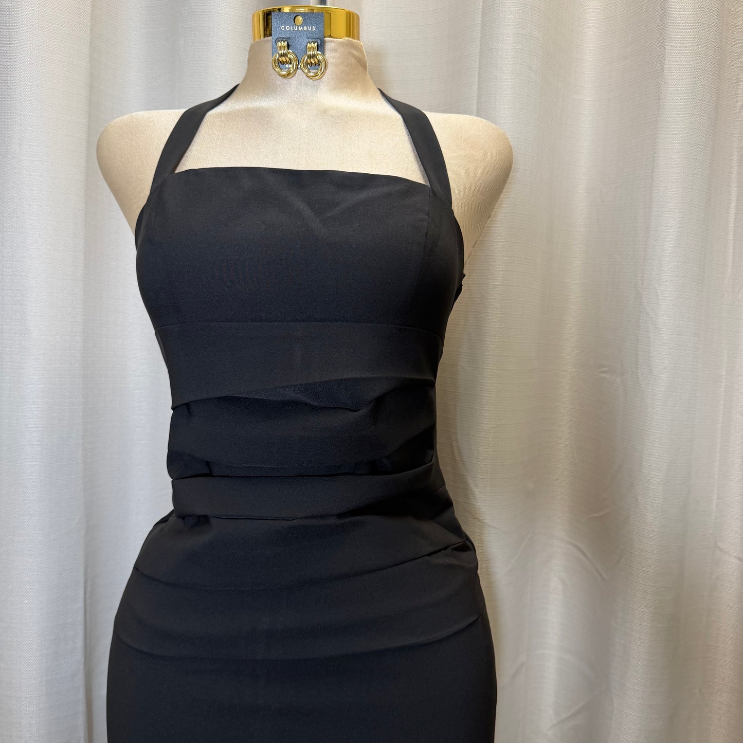 Halter Neck Structured Back Slit Maxi Dress-Black