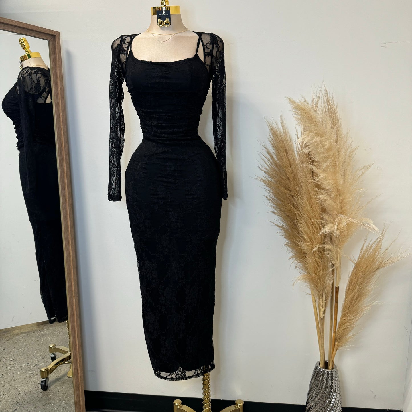 Aimara Lace Long Sleeve  Dress-black