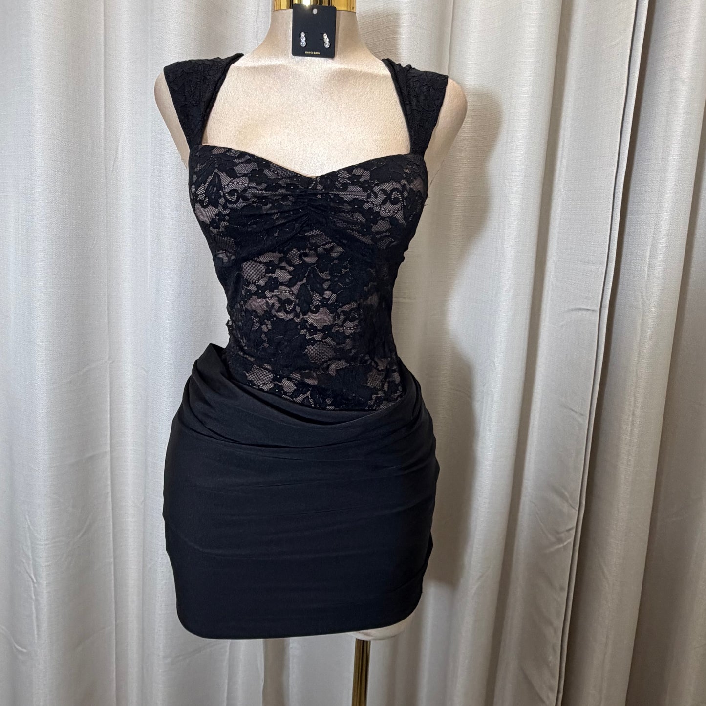Lace off shoulder Pleated Drape Mini Dress-Black
