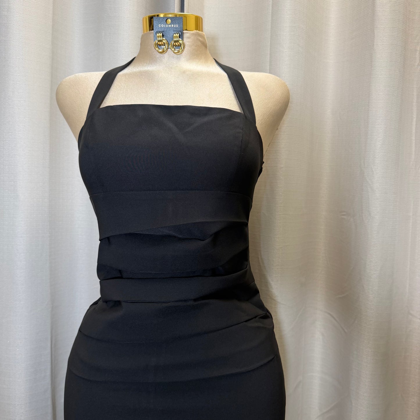 Halter Neck Structured Back Slit Maxi Dress-Black