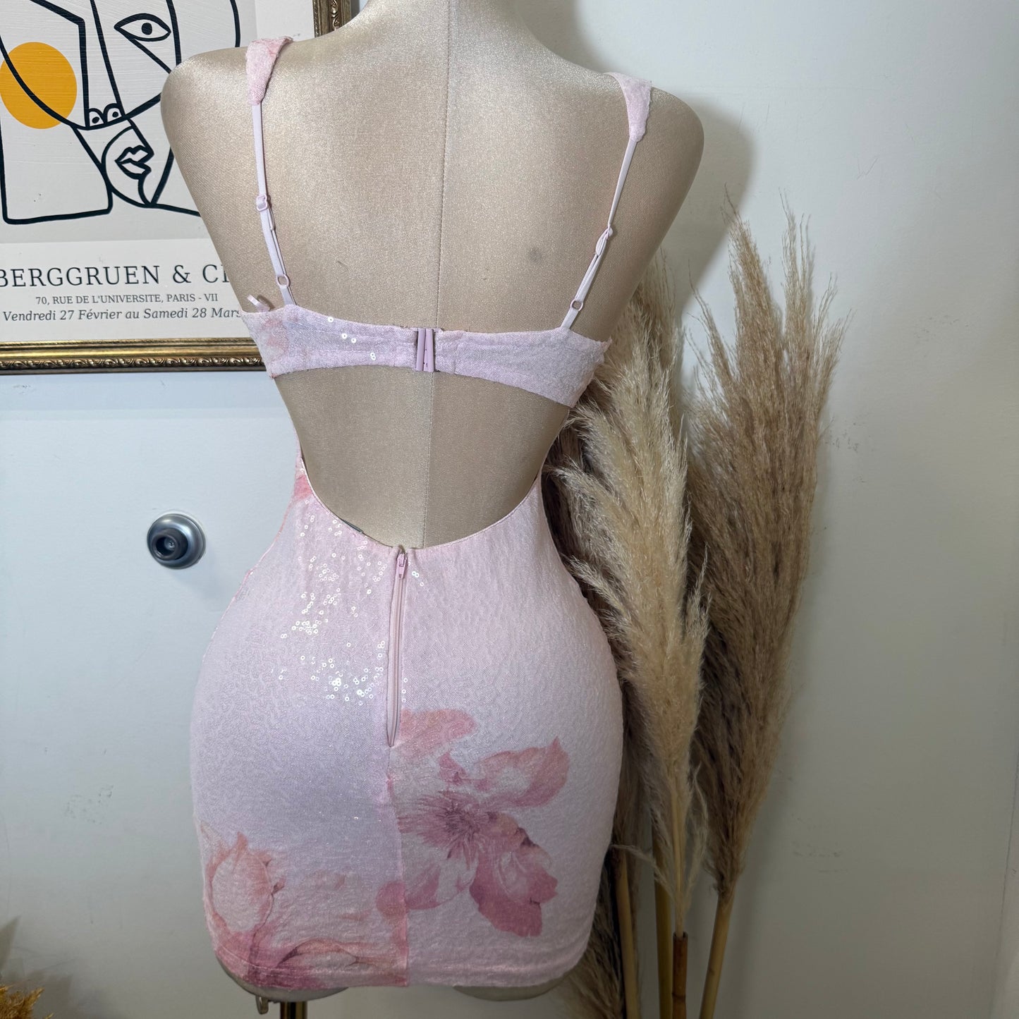 Mesh DTP Print w/ Sequins-Pink