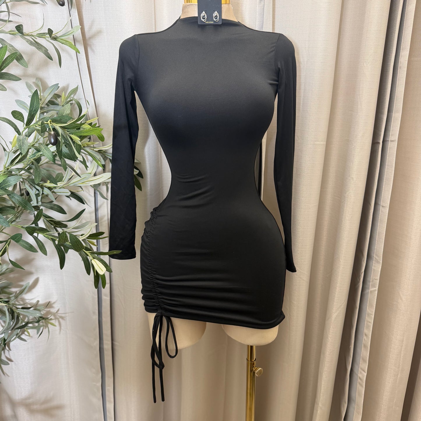 Long Sleeve Double Layered Dress-Black