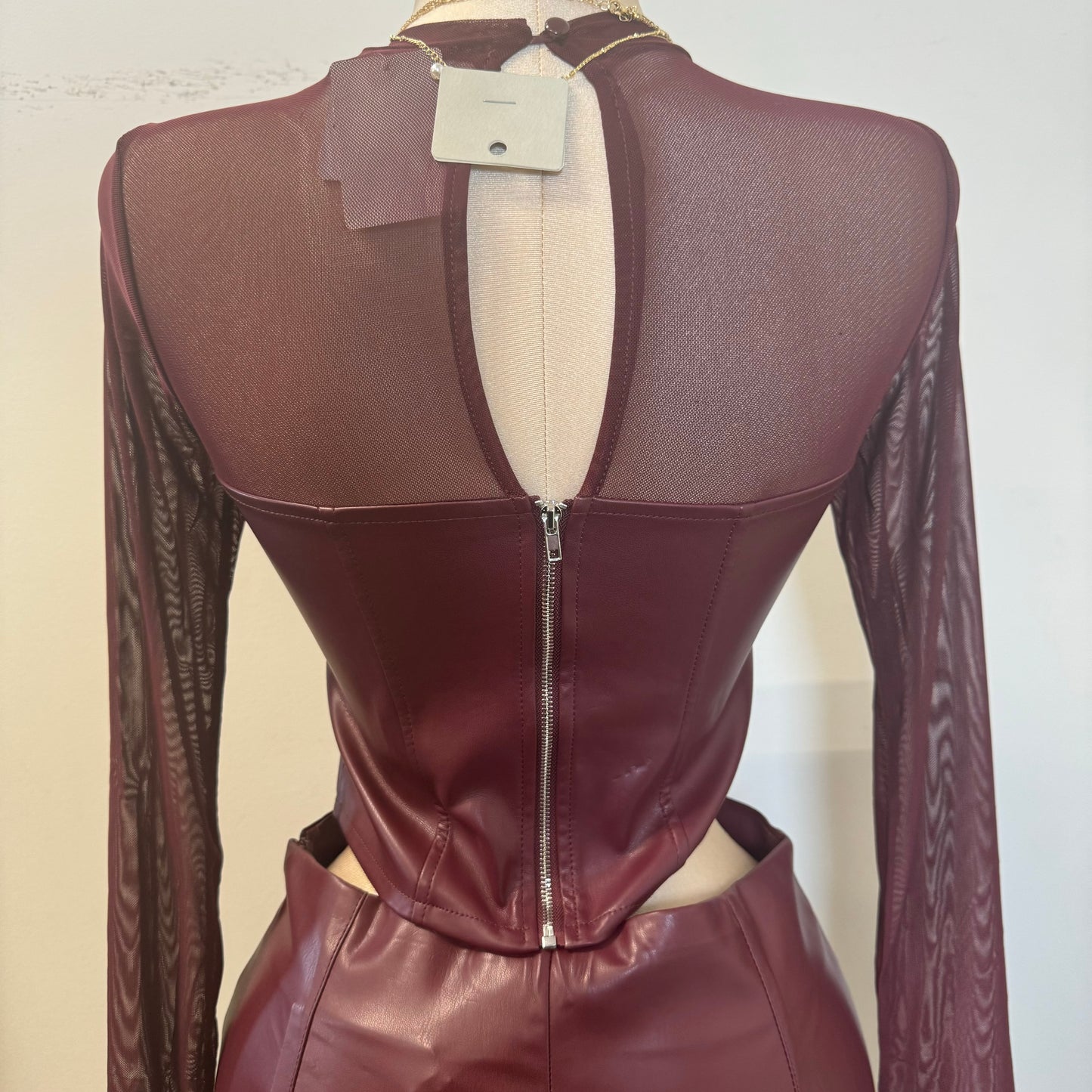 Zelia Top-Burgundy