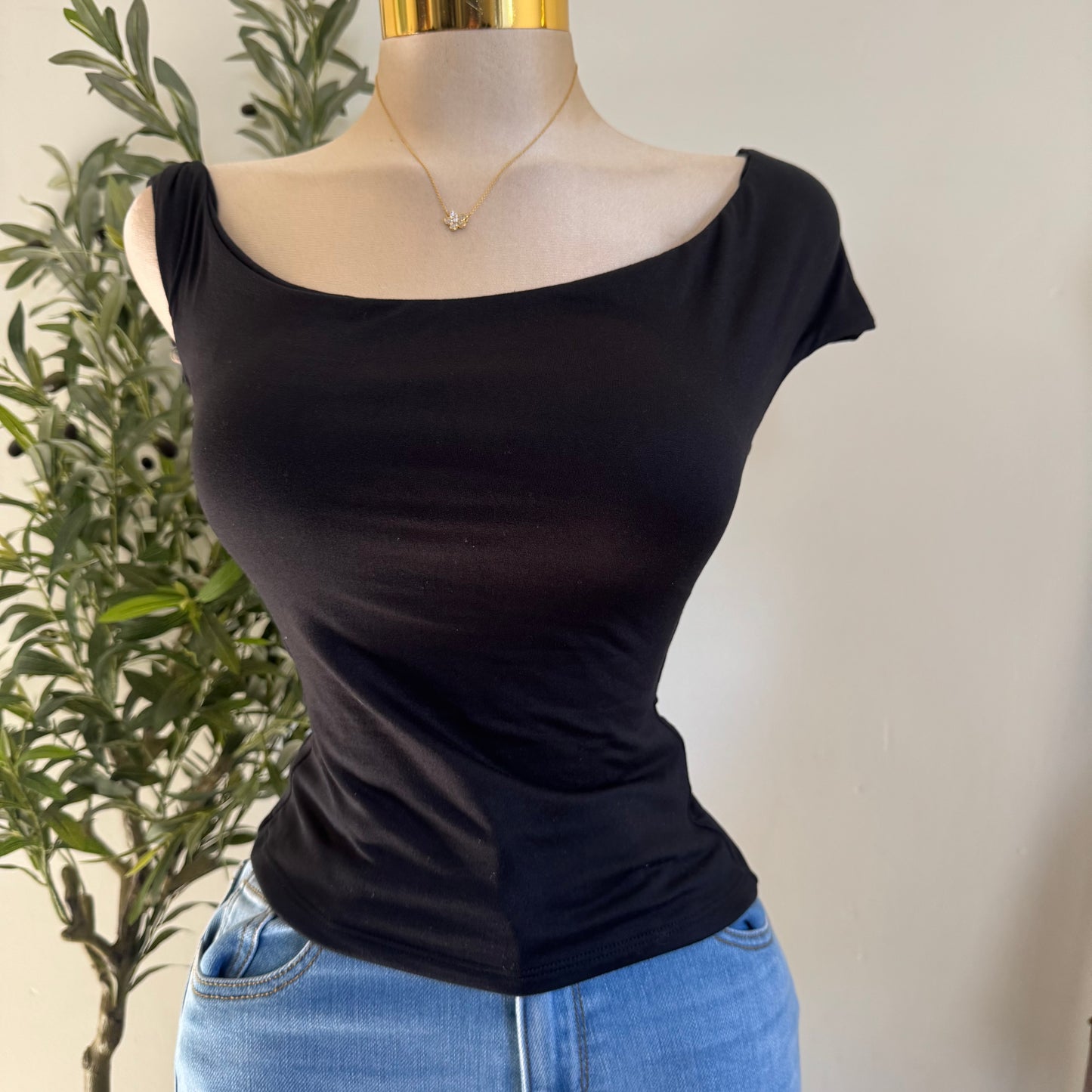 Asymmetrical Double Layered Top-Black