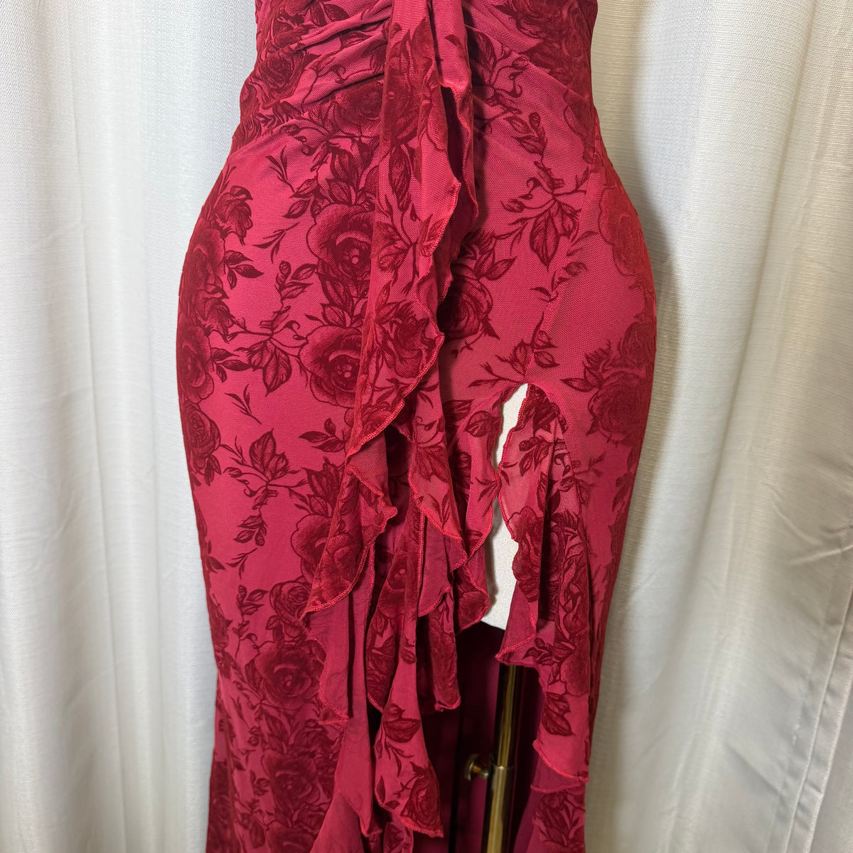 Halter Lace Detail Floral Dress-Red/Burgundy