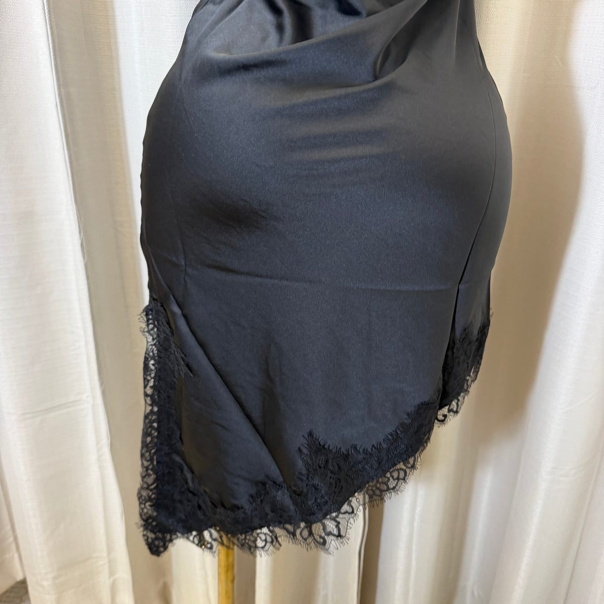 Satin Asymmetrical Lace detail Dress-black