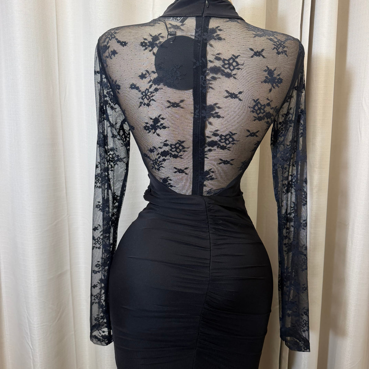 Korean Lace Long Sleeve Midi Dress-Black