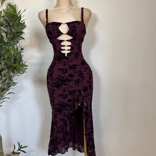 Darla Floral Lace Dress-Black/Burgundy