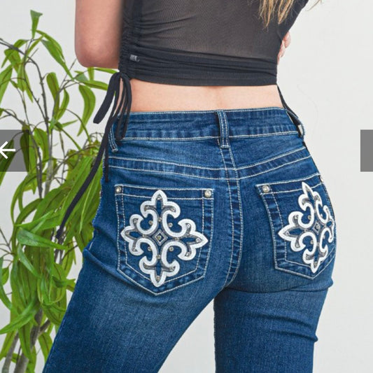 90357 Rhinestoned & Embroidery Bootcut-Dark denim
