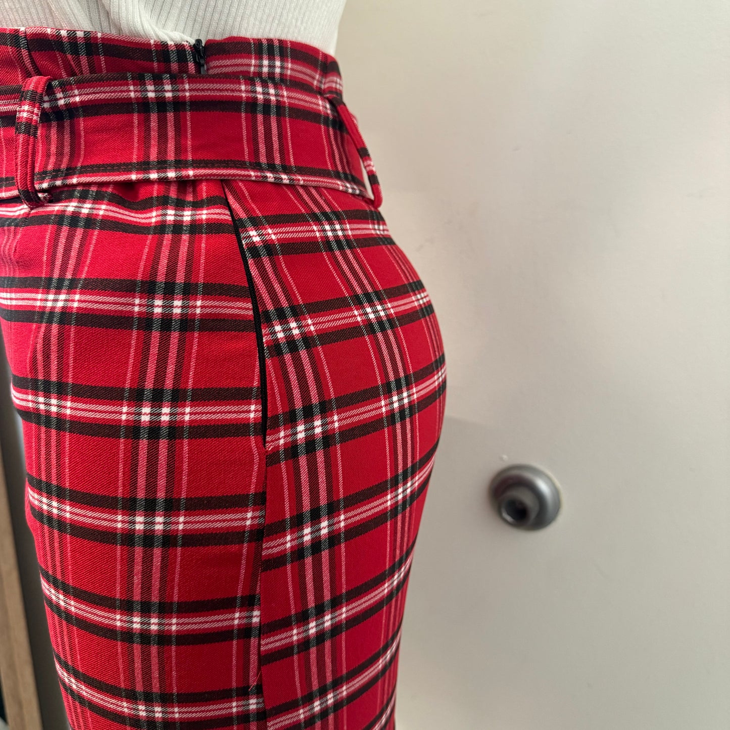 Merry Belt skirt-Multi Red