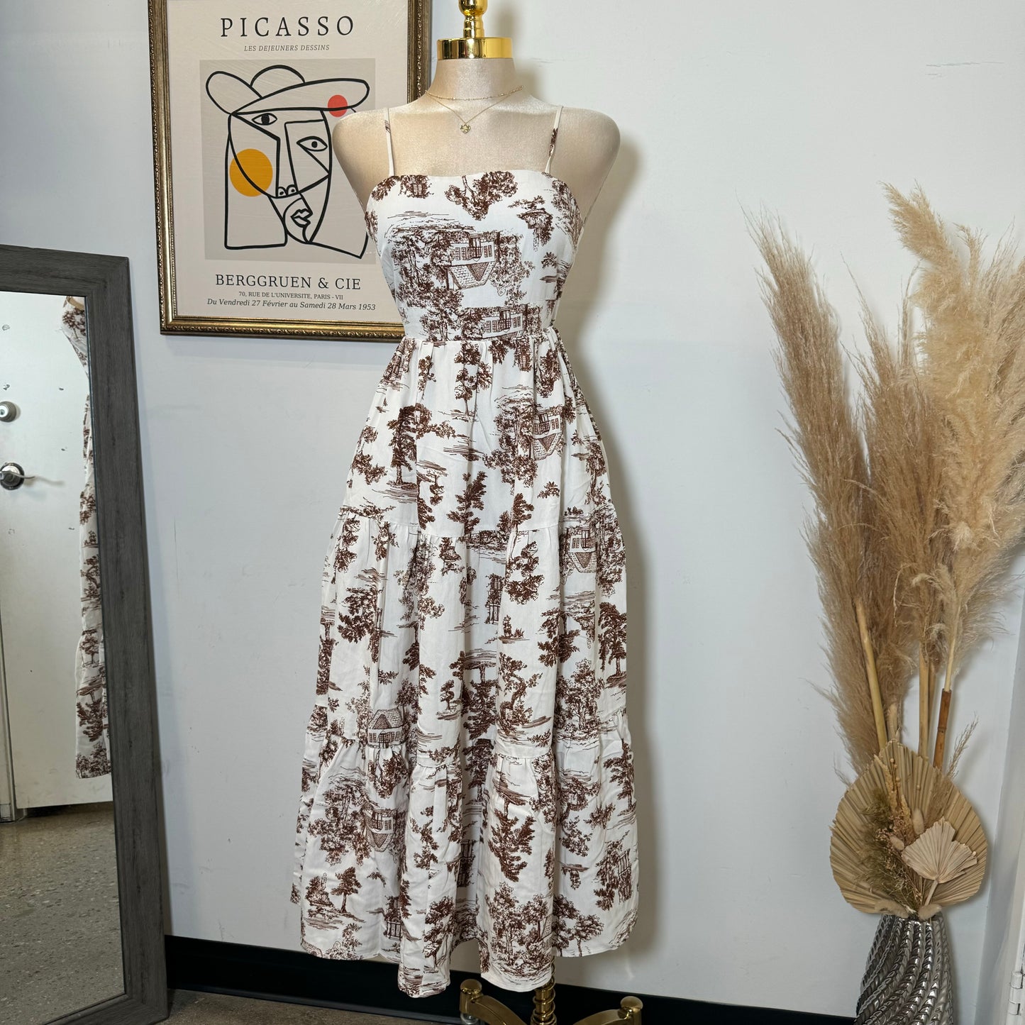 Summer Dress Open Back-White/Brown