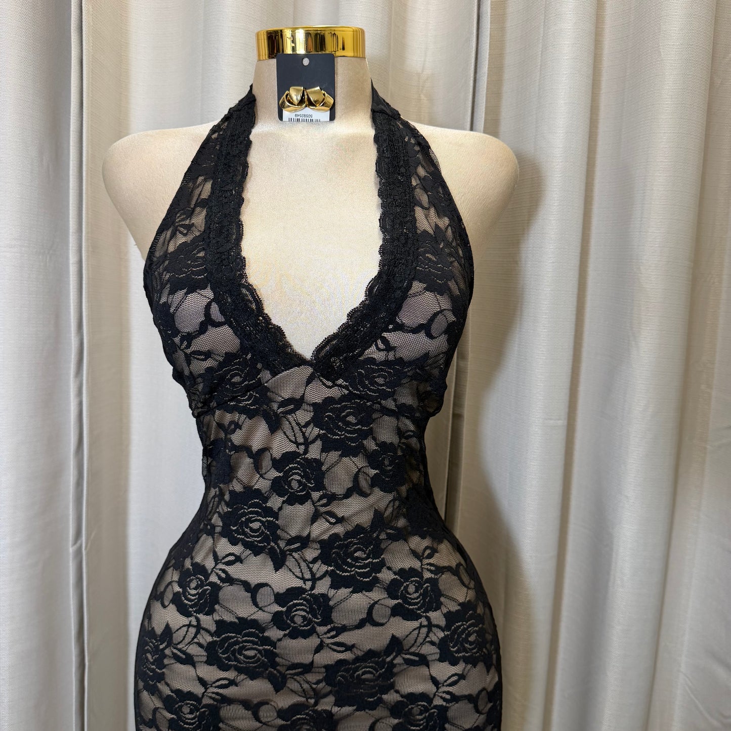 Halter back Tie Open back lace midi Dress-Black