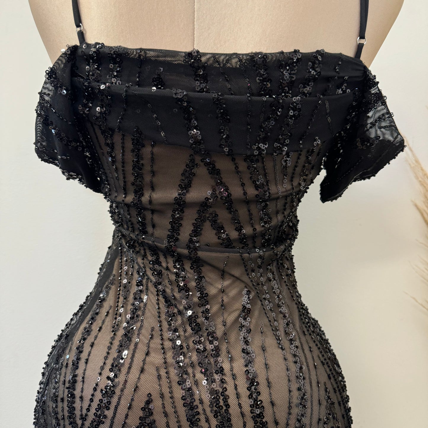 Scorpio DRESS-Black/Nude