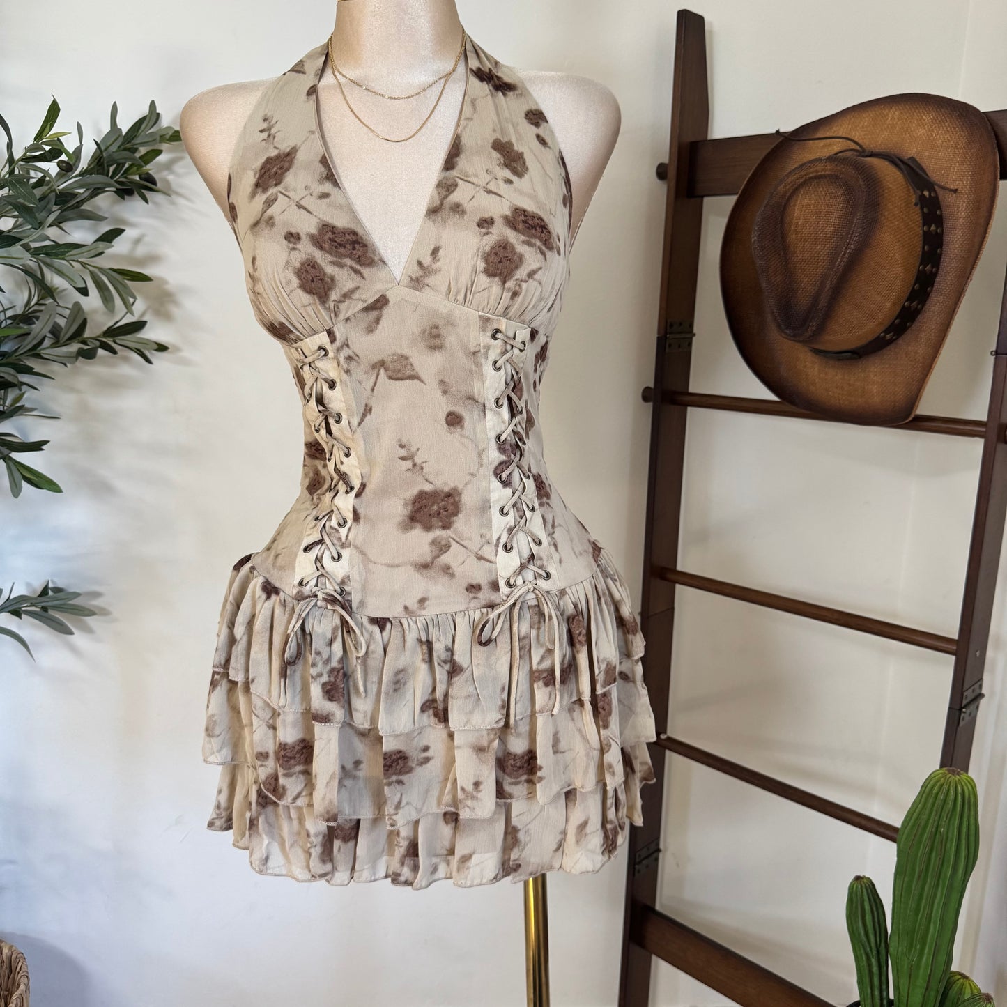 Halter eyelet inset ruffle Flare mini Corset Dress-Brown