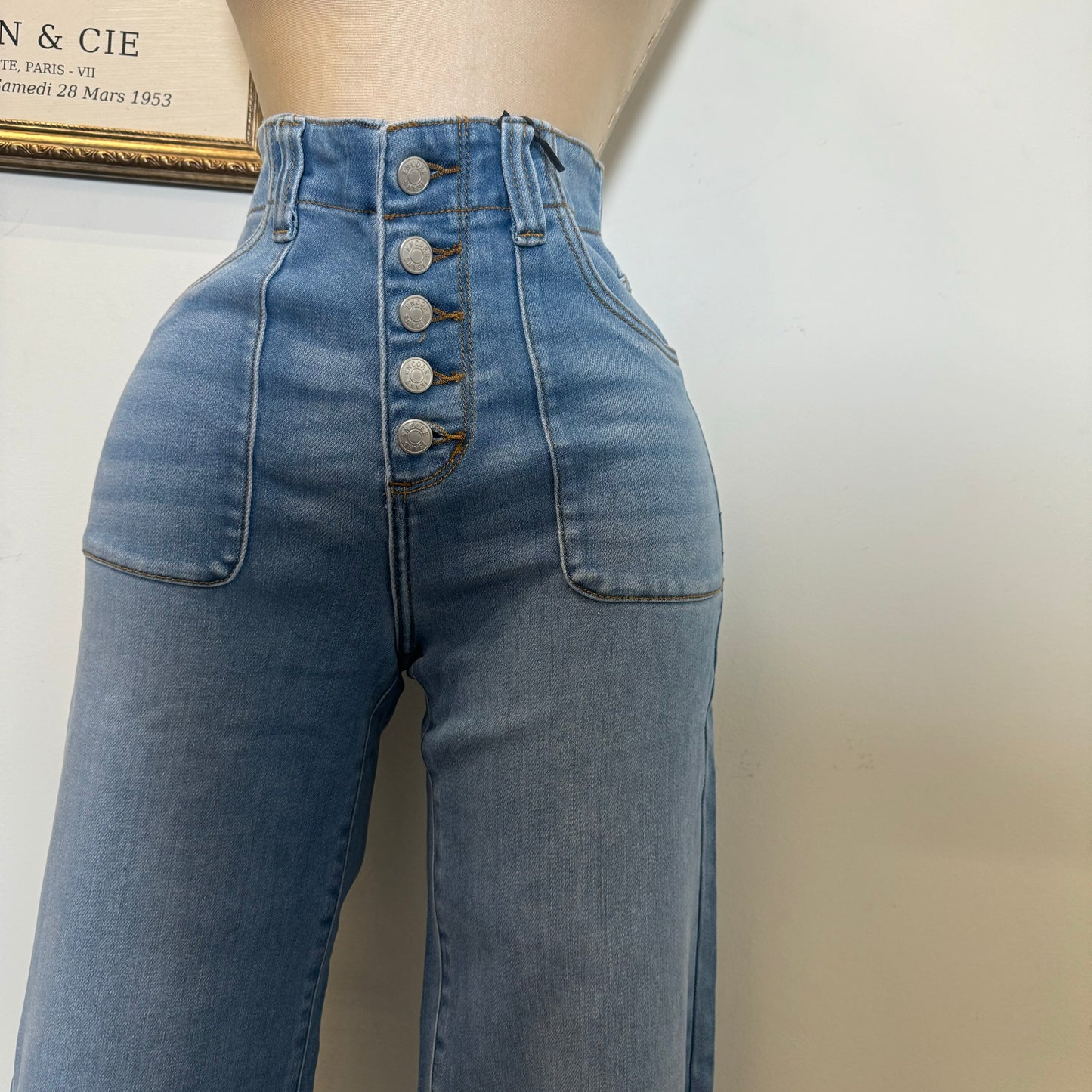 V2642M Jeans-LT Blue