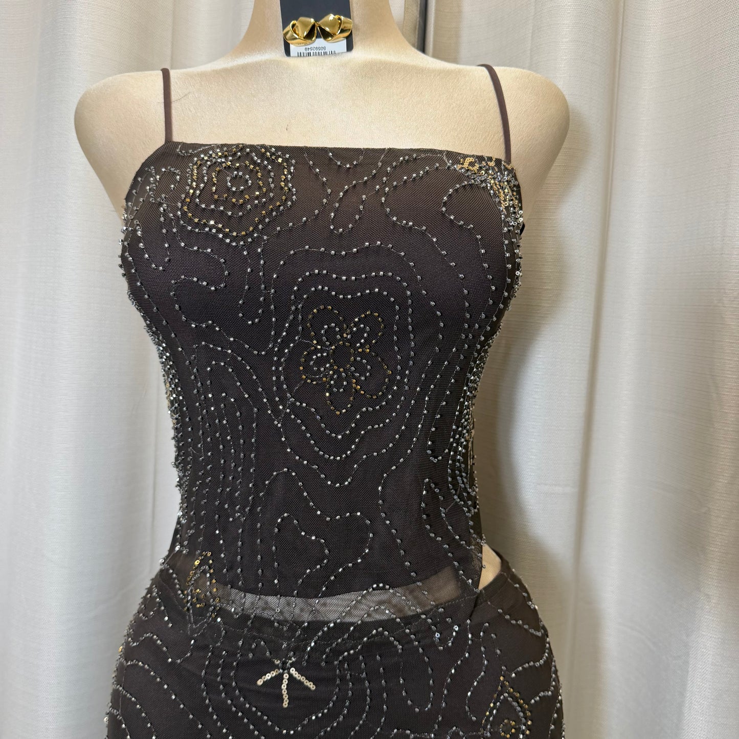 Spaghetti Mesh Top with beads-brown