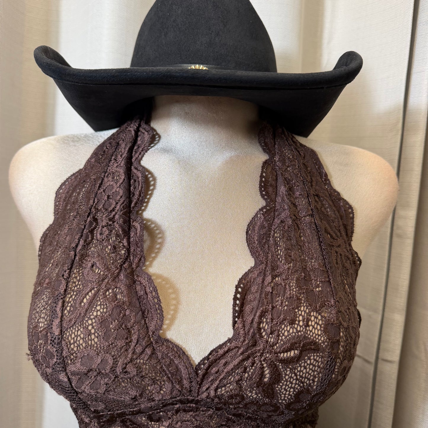 Floral Lace scalloped halter Top-brown