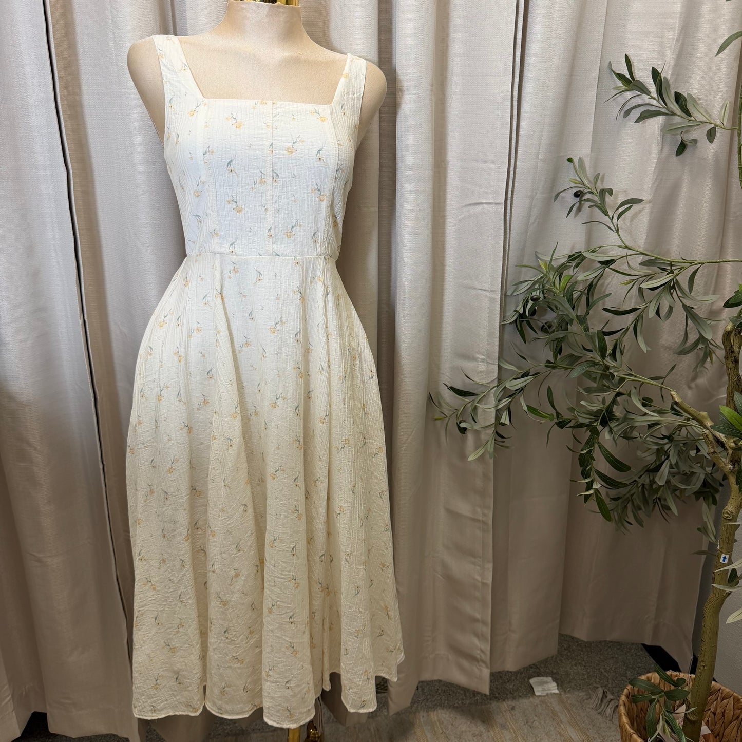 Floral Square Neck Midi Dress-Floral Print
